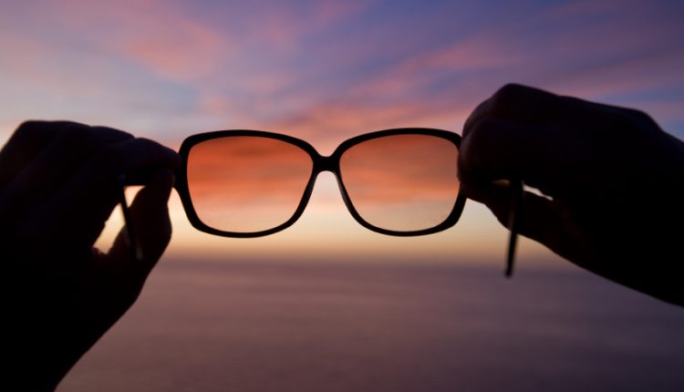 دلیل خیانت مرد یا زن