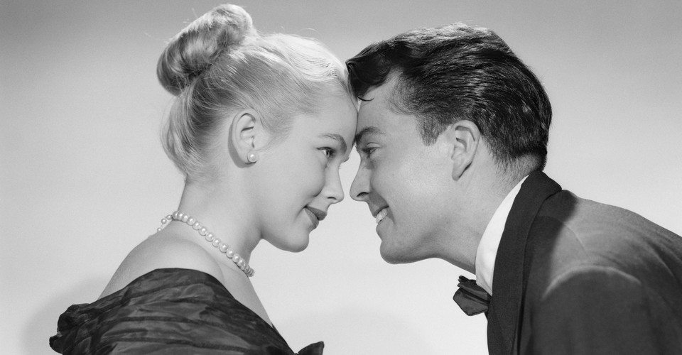 تبدیل دوست پسر به خواستگار