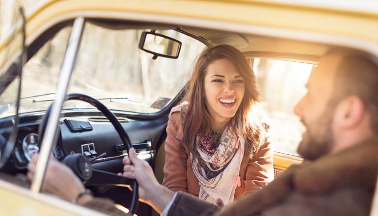 جذب پسر با صحبت کردن