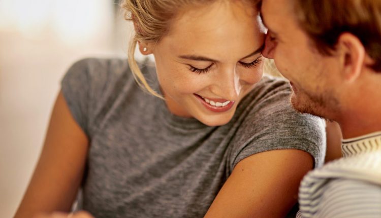 ماندن مرد در زندگی